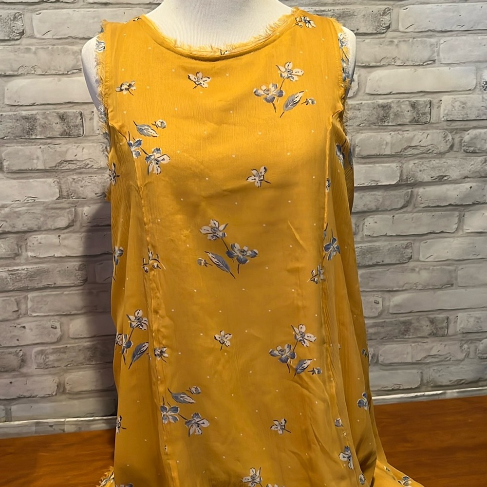 Abercrombie & Fitch sleeve tank dress hold with blue white flowers lined fringe